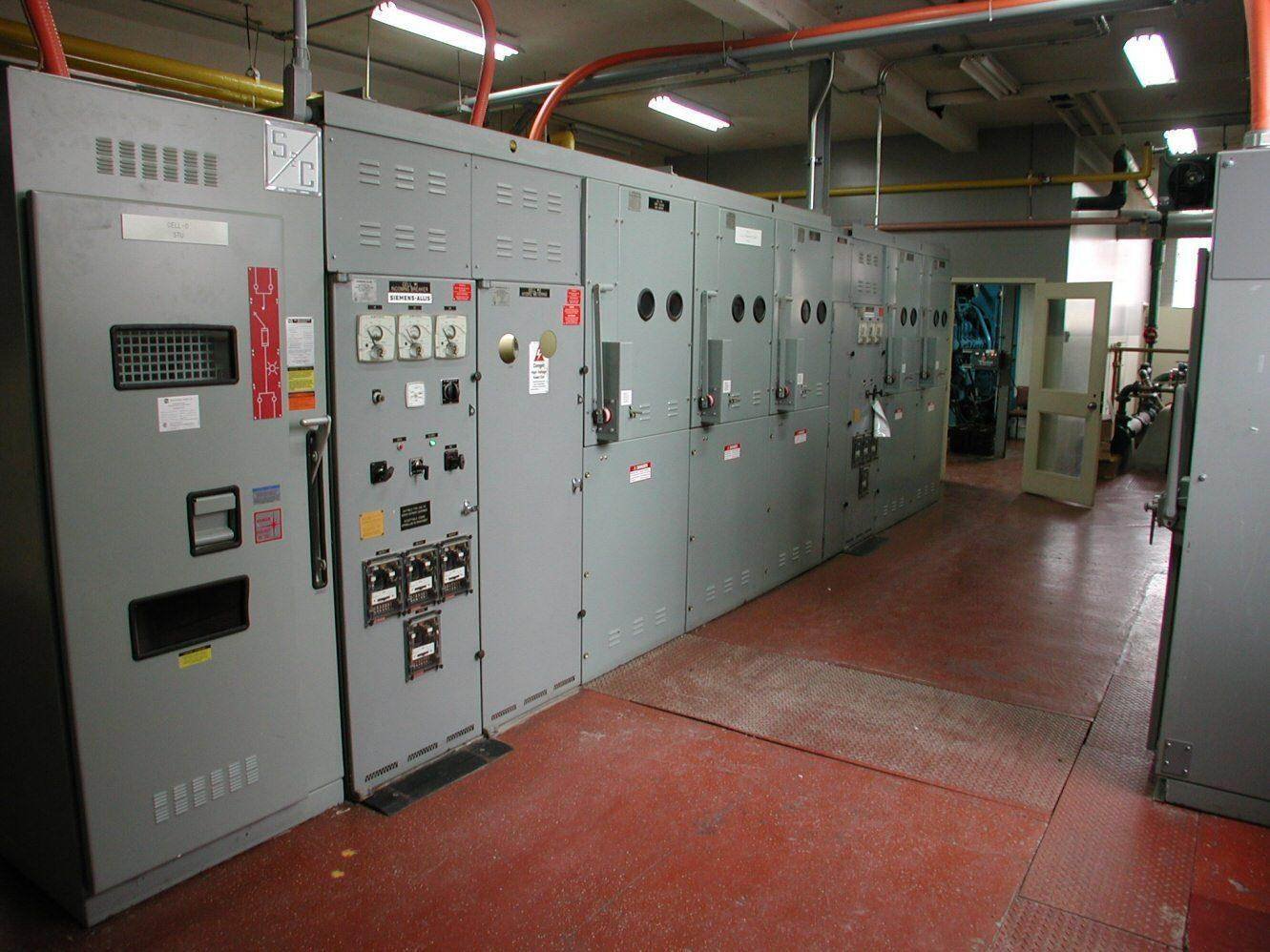 Electrical switchgear lineup in a main distribution room
